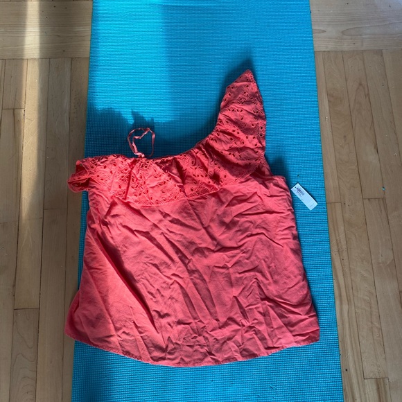 Off the shoulder embroidered top - Picture 1 of 3